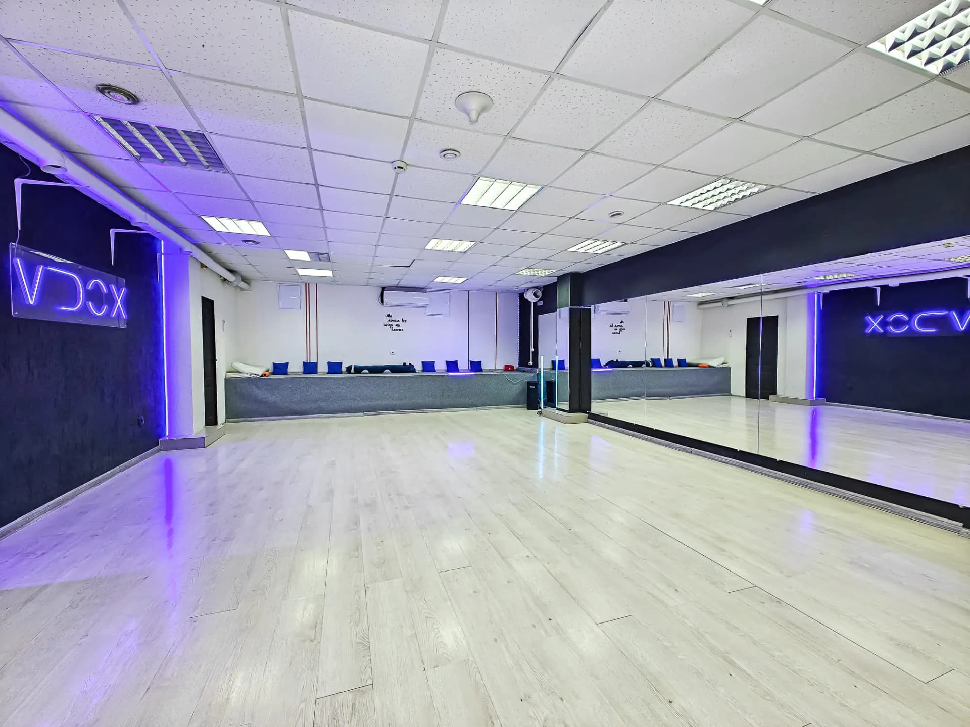 carousel illustration