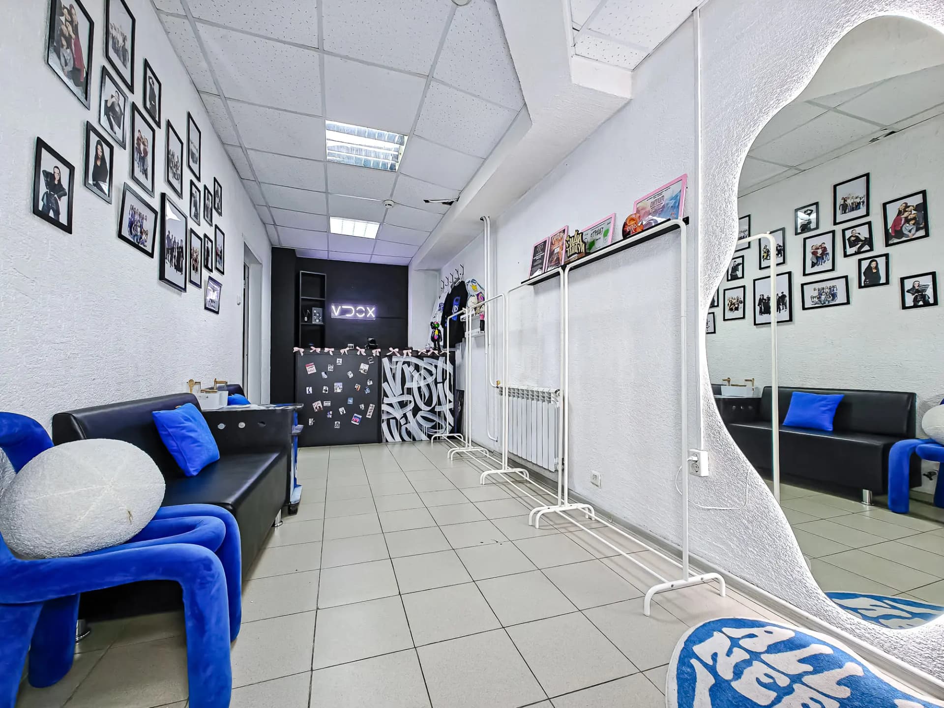 carousel illustration